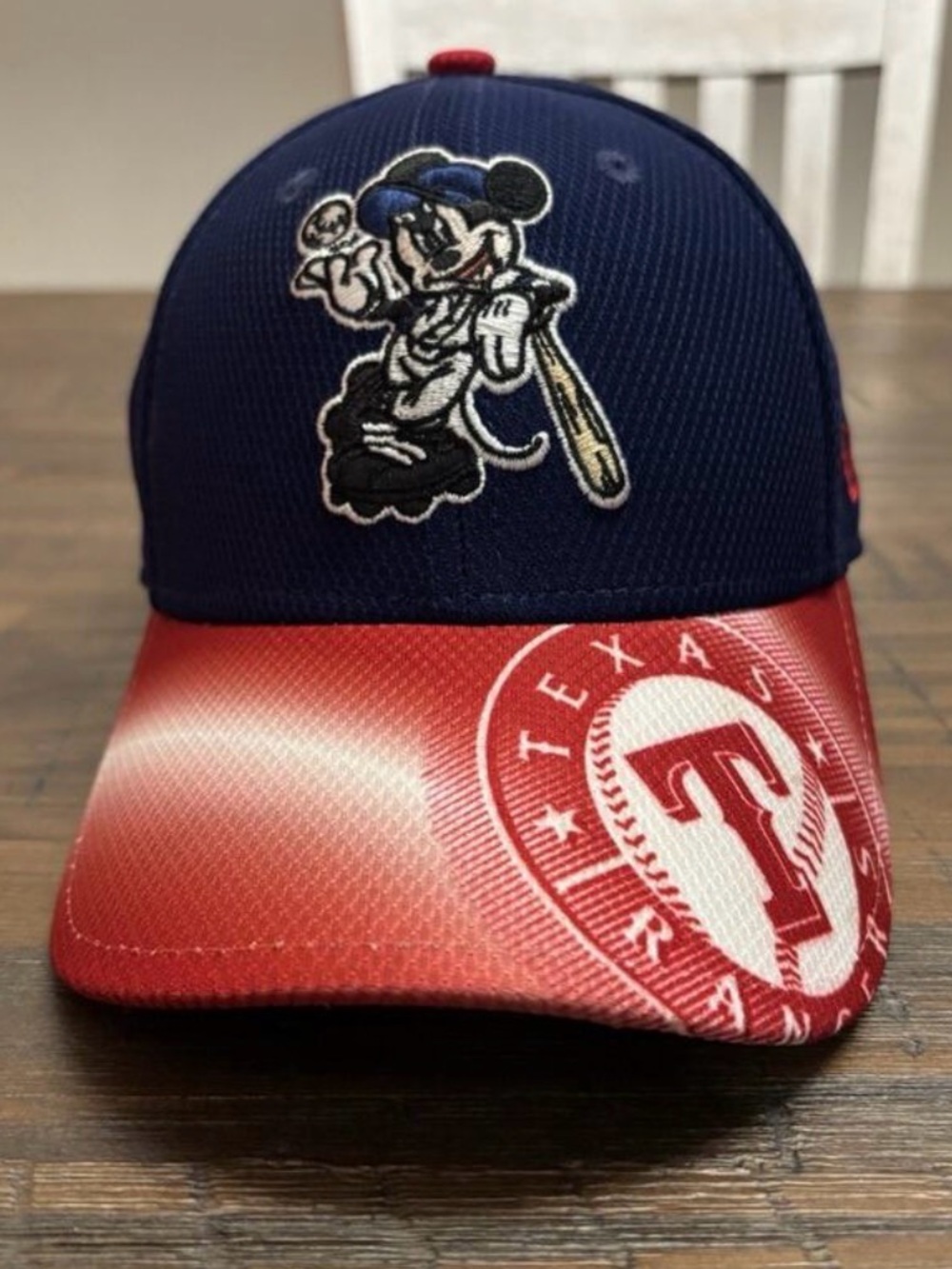 New Era Texas Rangers Disney Mickey Mouse Youth 9FORTY Adjustable Hat NWT